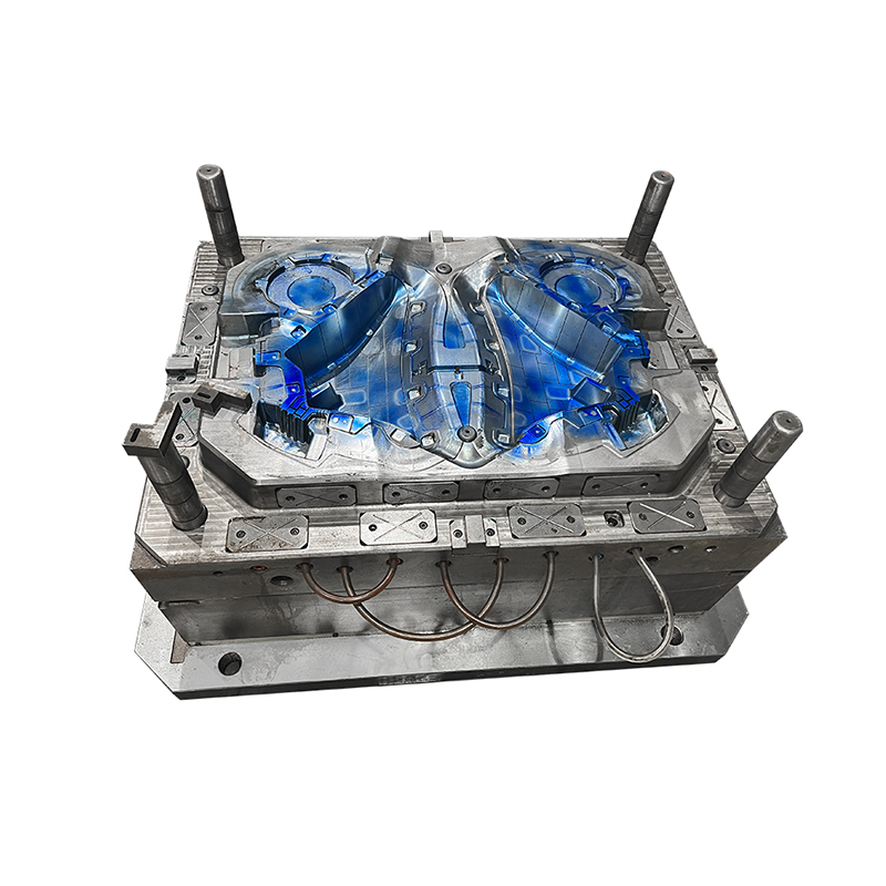 قالب قطع غيار السيارات بحقن البلاستيك